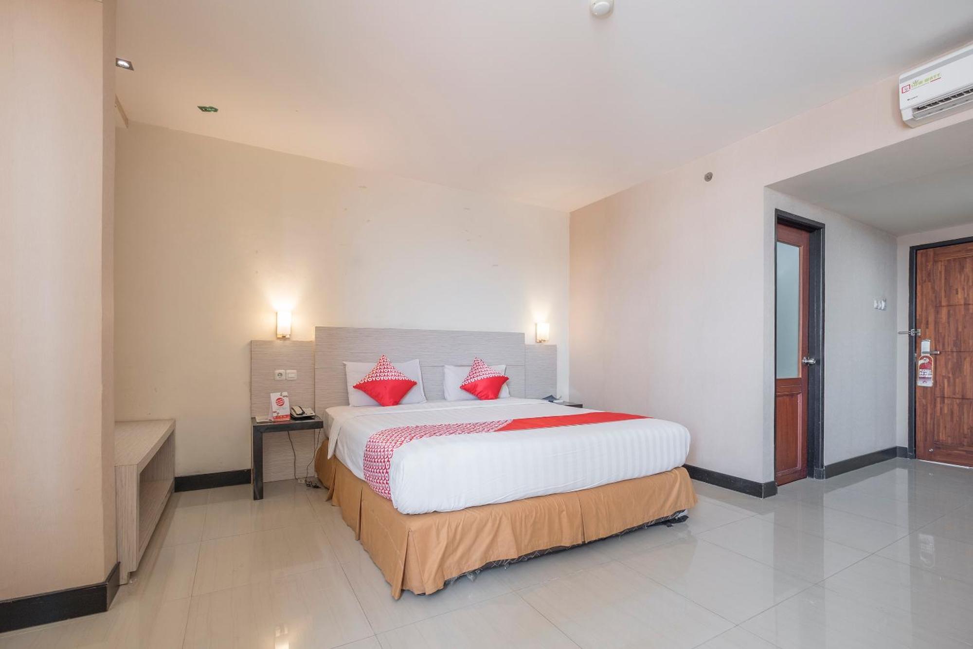 Oyo 1081 Allson City Hotel Macáçar Exterior foto