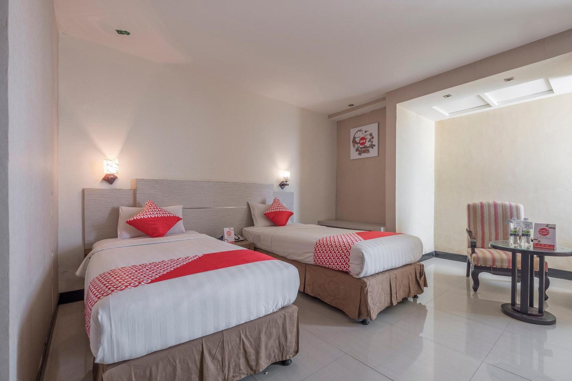 Oyo 1081 Allson City Hotel Macáçar Exterior foto